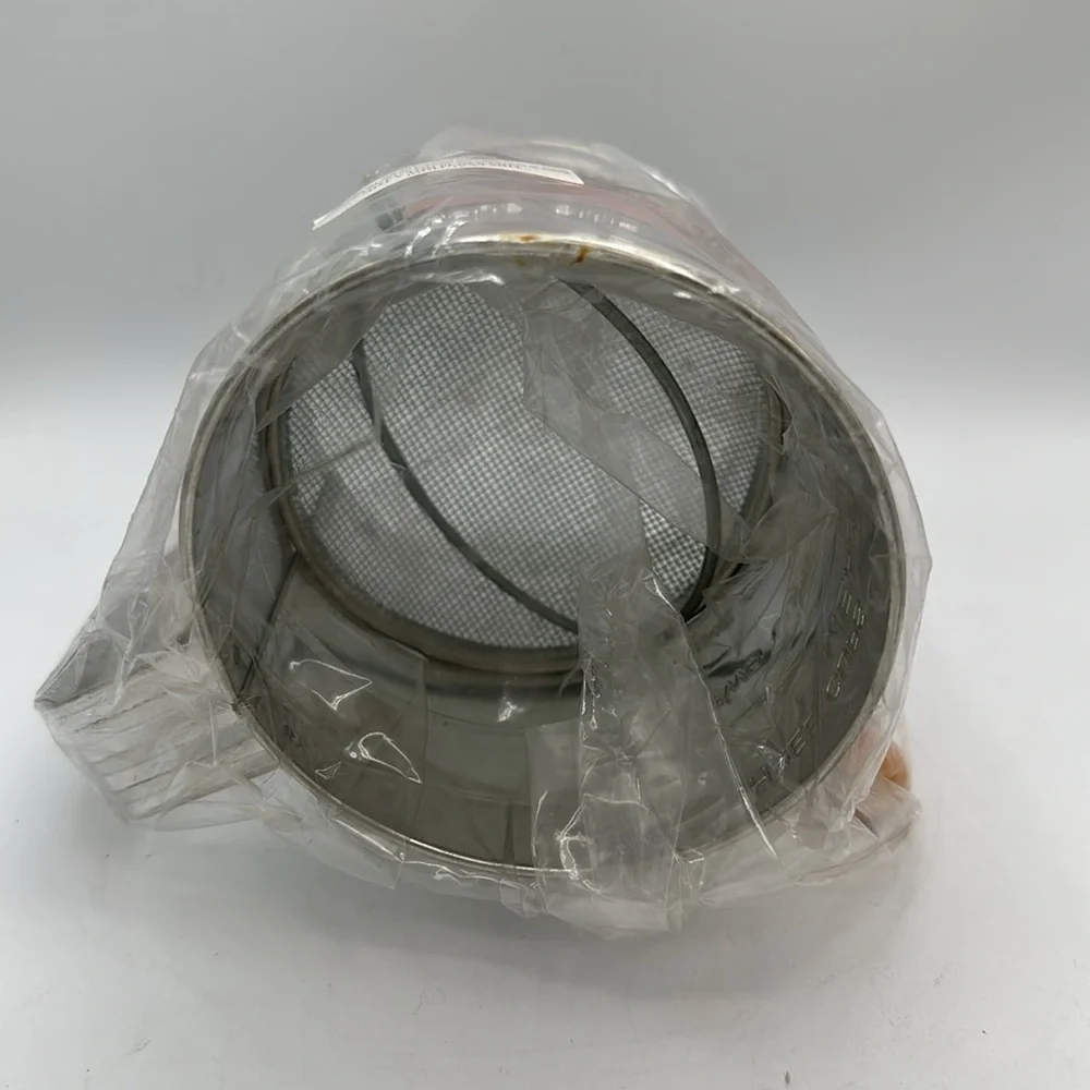 3-cup metal flour sifter